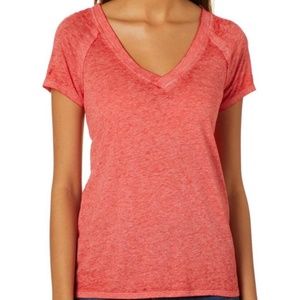 Derek Heart burn out t-shirt size small NWT